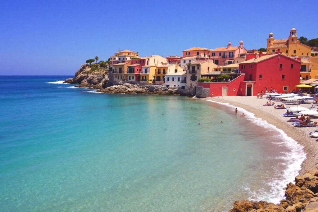 Moins chère que l’Algarve, plus authentique que la Costa Brava : cette côte espagnole reste préservée